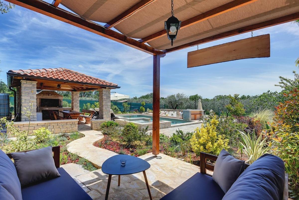 Villa Jela Μεντουλίν Εξωτερικό φωτογραφία