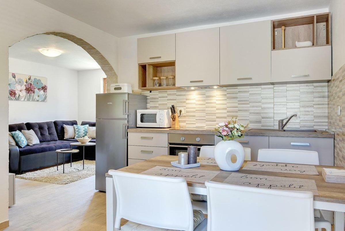 Villa Jela Μεντουλίν Εξωτερικό φωτογραφία